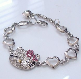 Mooie Hello Kitty armband, keuze uit 2 verschillende