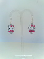 Zilveren Hello Kitty oorbellen met strass