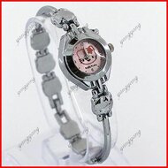 Mooi Hello Kitty horloge met hartbedel